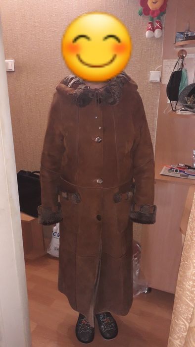 Продам женскую дублёнку.