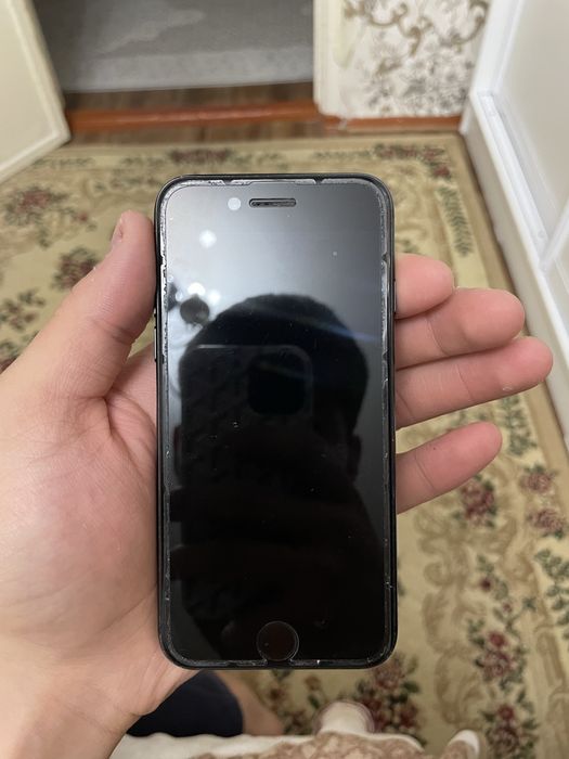 Айфон 7 сатам 32 памить