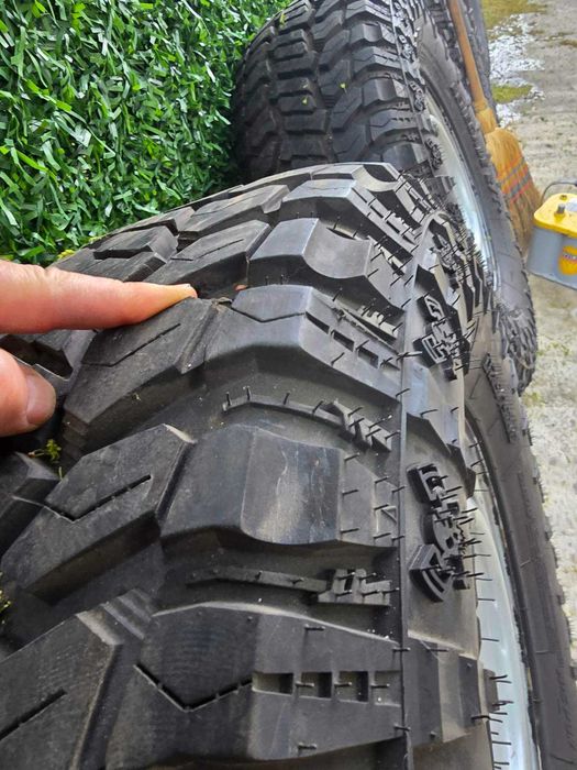 Гуми  в размер 285/75/16 Renegade RT+