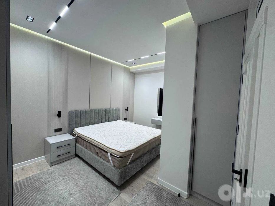Сдаётся 4-комн ЖК E-ONE, PIRAMIT TOWER, 100 м²