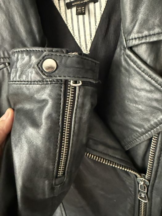 Продам кожаную куртку Massimo Dutti