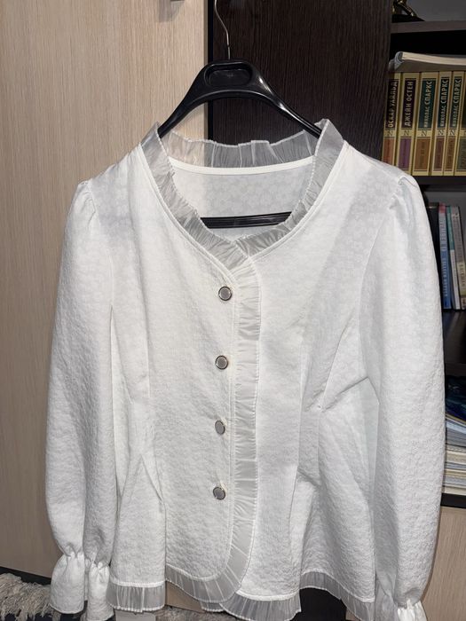 Продается новая рубашка