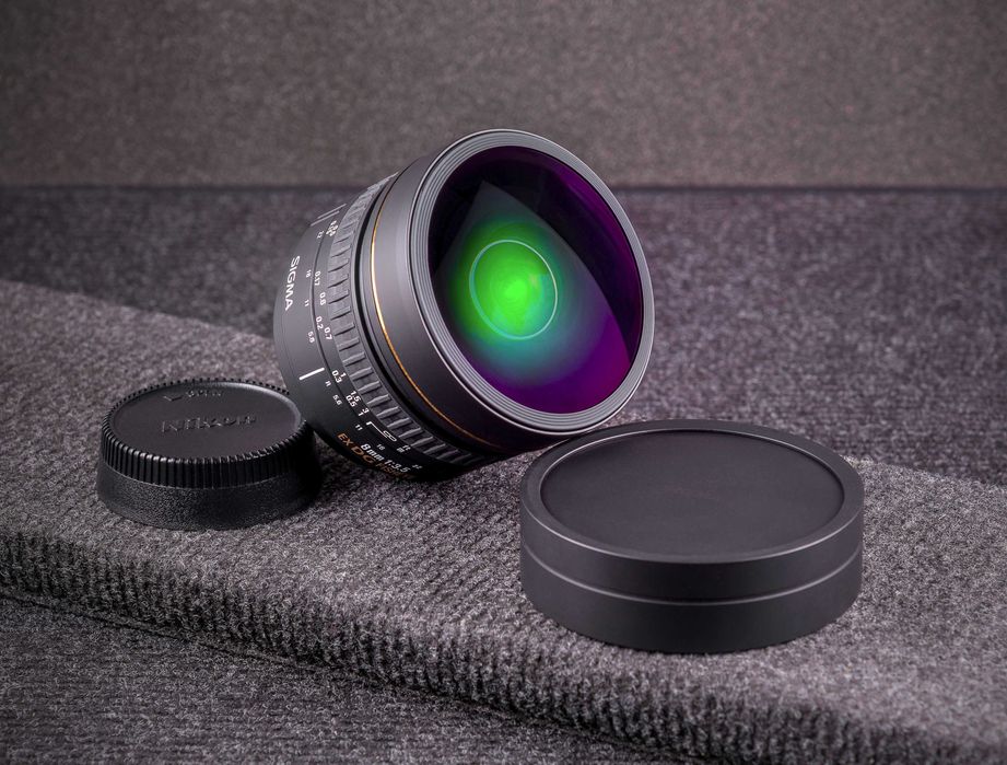 Obiectiv Sigma fisheye si cap panoramic