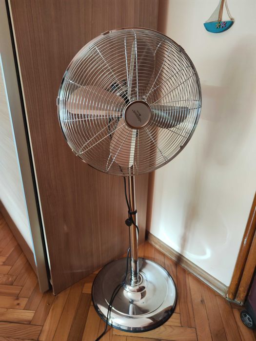 Настолен вентилатор Voltomat Standfan Retro Chrom – мощен и стилен