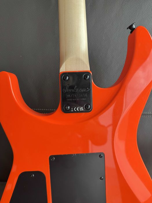 Jackson JS32 Dinky - Orange
