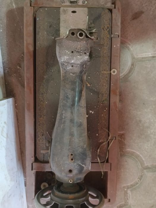 Швейная машина советскии