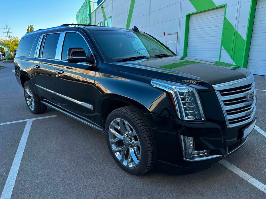 Cadillac Escalade коли под наем