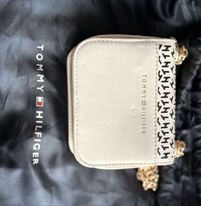 Малка чанта Tommy Hilfiger