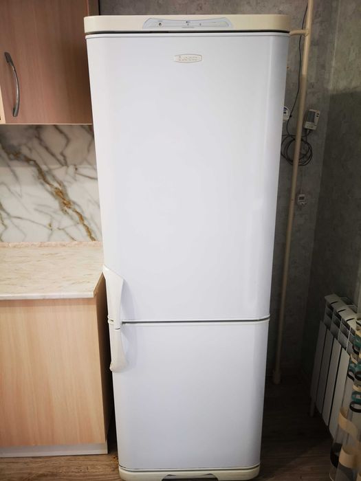 Продам холодильник Бирюса