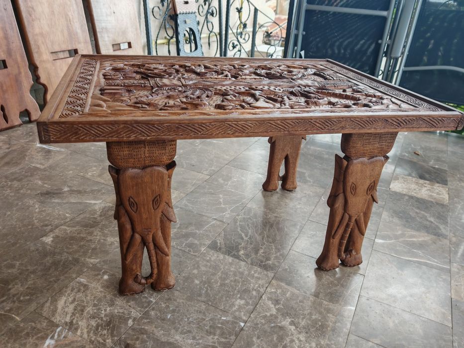 Set african vintage Palaver– 4 scaune + masă – sculptura artizanala excepțională.
