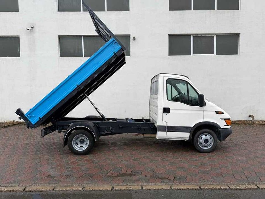 Iveco Daily 35c13 basculabil pe spate