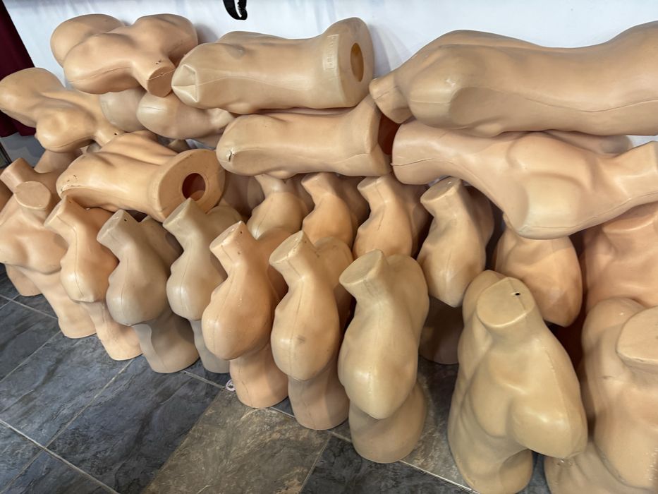 отдам даром манекени