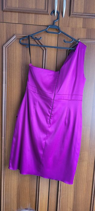 Vând rochie roz ca noua