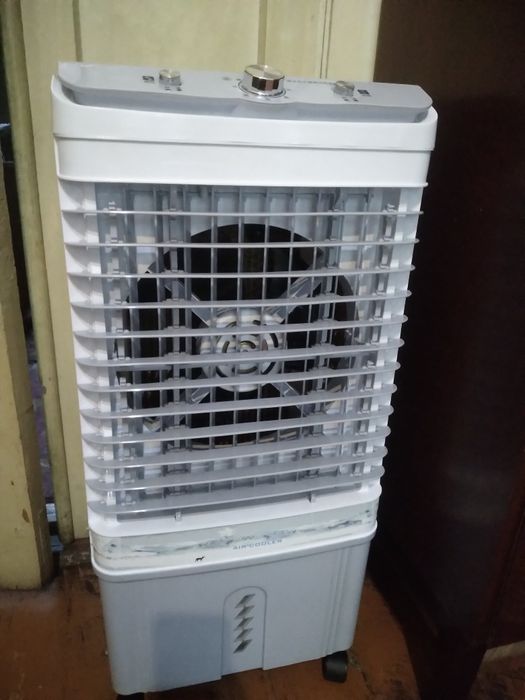 Продам водяной охлодитель воздуха