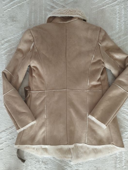 Ново Дамско палто Bershka M размер