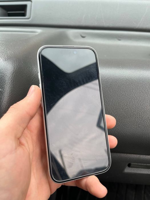 Продам iphone 16