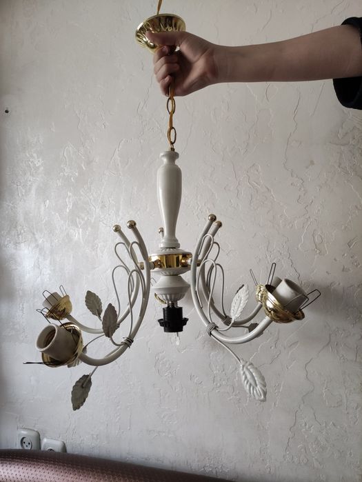 Люстра потолочная