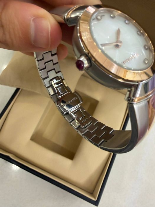 Продам новые женские часы   bulgari