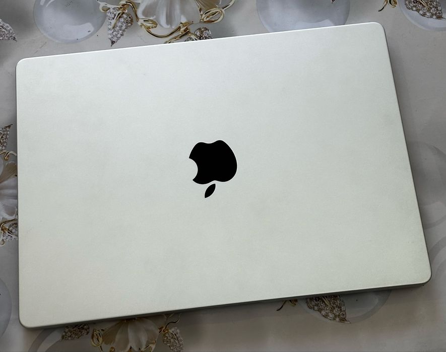 Macbook Pro 14, M3 8/512Gb 2025