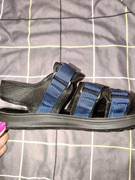 Сандалии для мальчика 38р