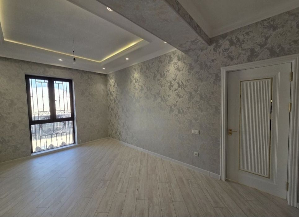 Буз-2  Вид на Мечеть "Ялангач"