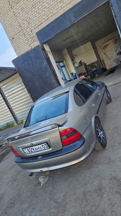Продам Opel Vecta