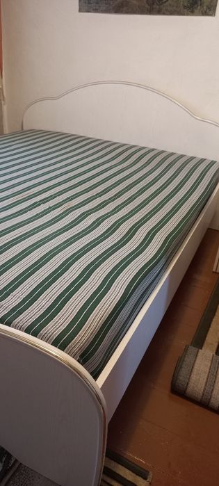 Кровать двуспальная  1,70 ×2    70000