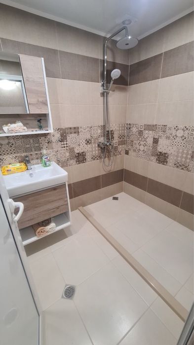 Продава се Къща в Николаево - 704 кв.м за 179 €/кв.м - Снимка #5