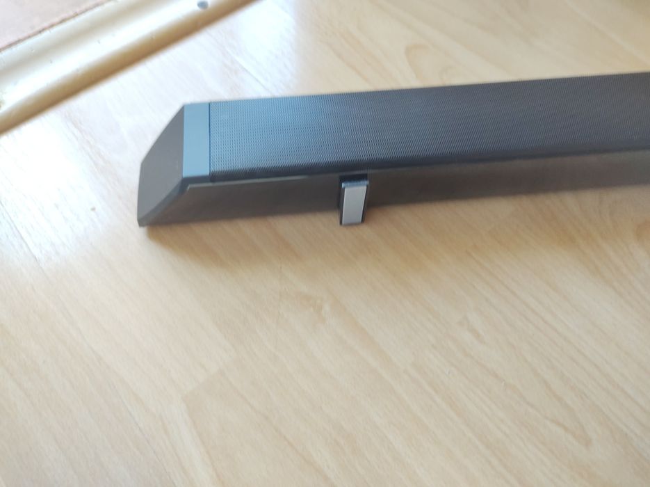 Soundbar 15W x 4 Bluetooth complet aproape nou
