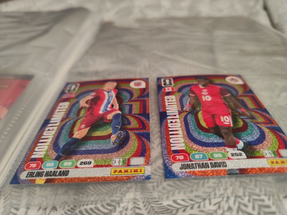 Cartonașe Adrenalyn X Panini editie limitata
