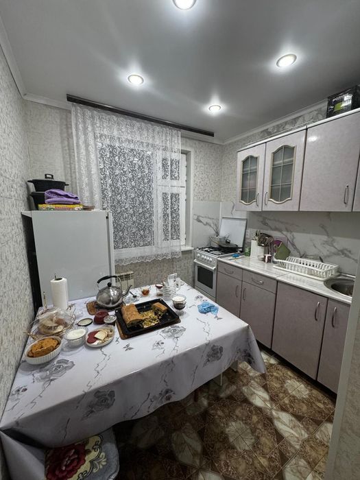 Продаётся 2 комн на Циолковского