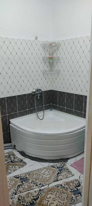 СРОЧНО 3 хонали квартира сотилади