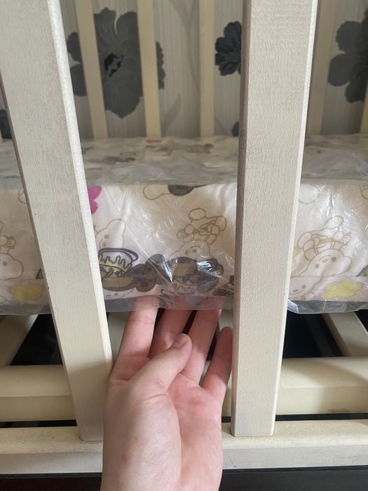 Кроватка детская