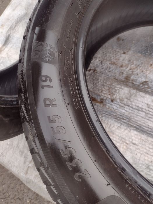 Перфектни 2бр.235/55/19 Michelin PA5 SUV dot2123