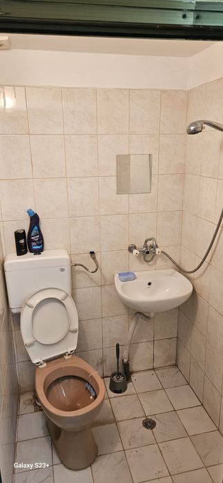 Дава се под наем Промишлена сграда в Добрич, Пинета - 570 кв.м за 510 € - Снимка #2