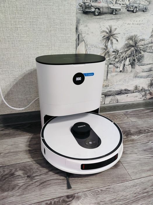 Продам робот-пылесос