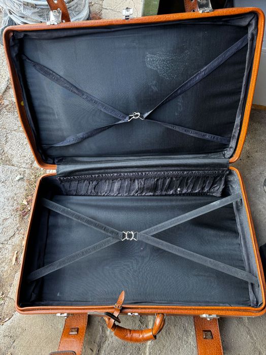 Кожен куфар ретро