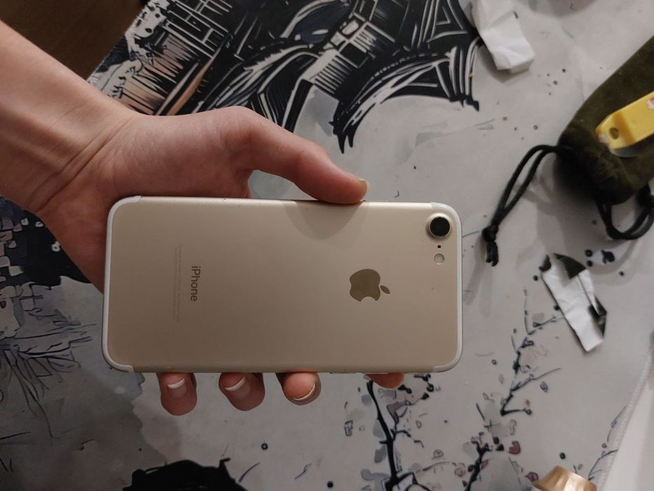 Айфон 7 на запчасти