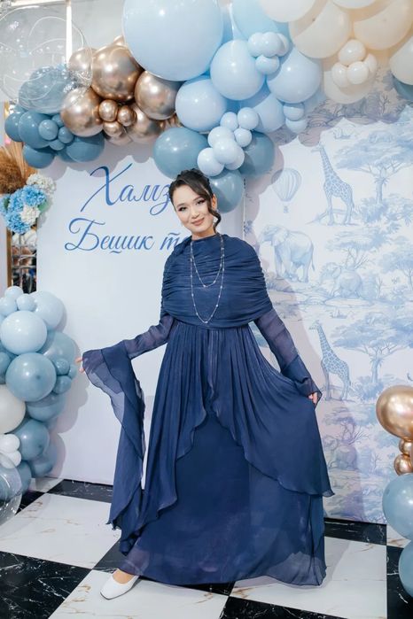 Изысканное платье