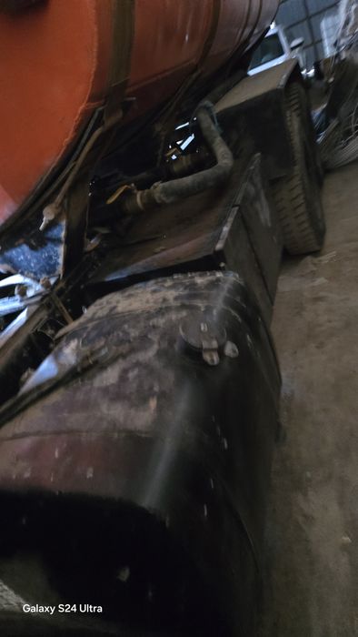 Камаз бензавоз  сотилади  бензавоз продаётся