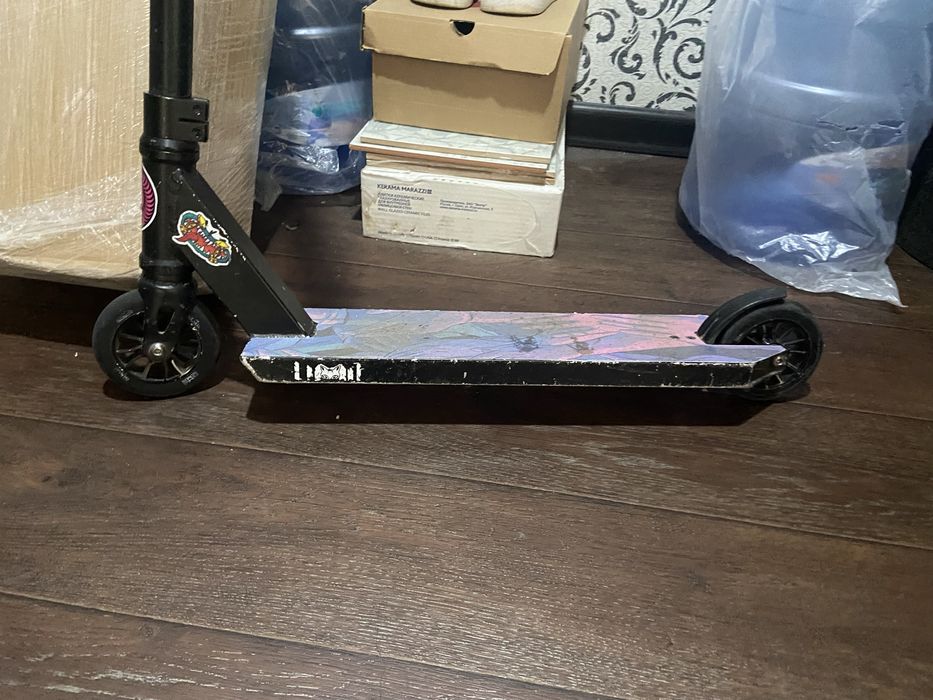 Самокат трюковой Limit lmt 69