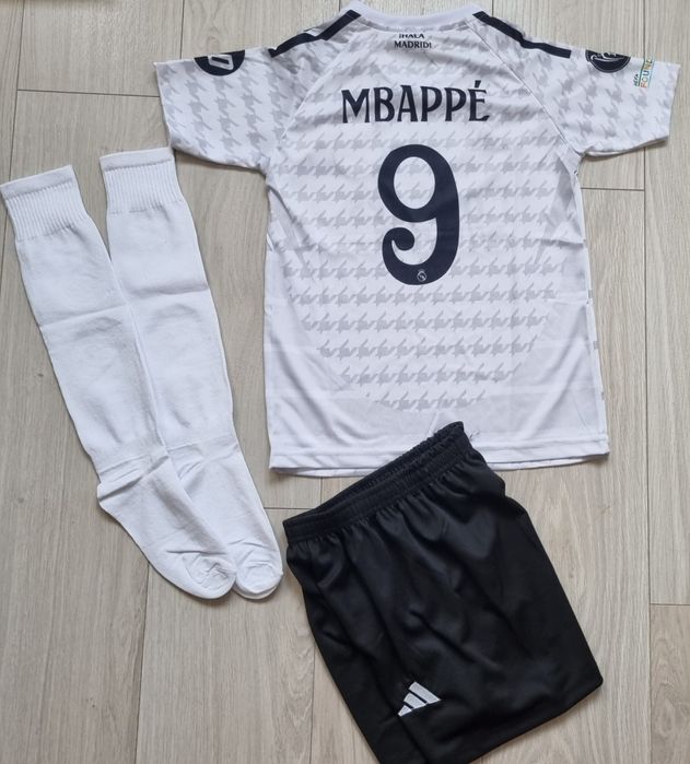 Echipamente fotbal copii 4/14ani  Mbappe -Real Madrid.