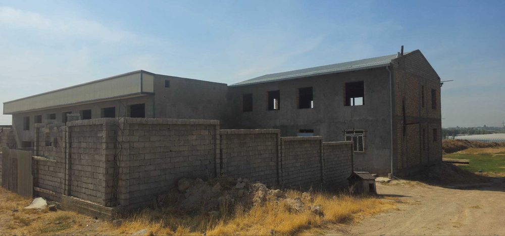 Сдаеться участок на аренду в Кибрай районе Маданийат худуди