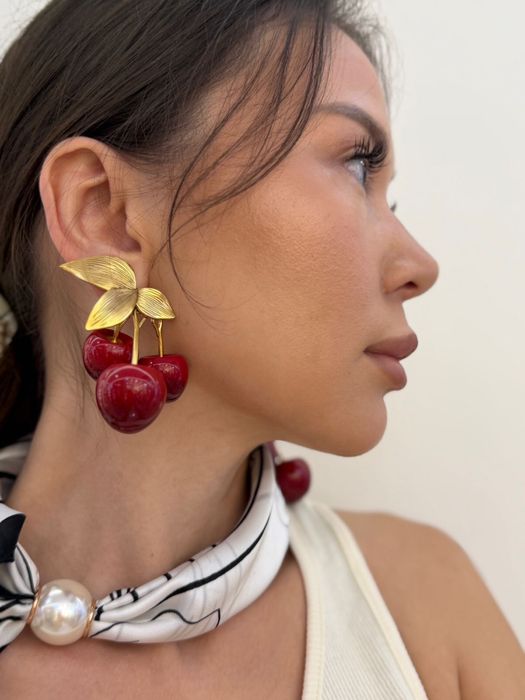 Серьги ysl yves saint laurent Вишеньки