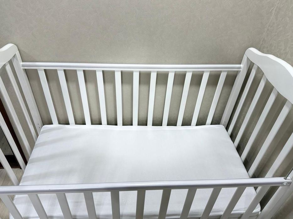 Кровать детская  колыбельная