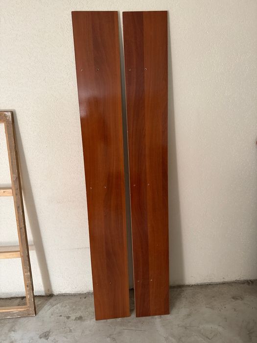 Двуспальная кровать без матраса