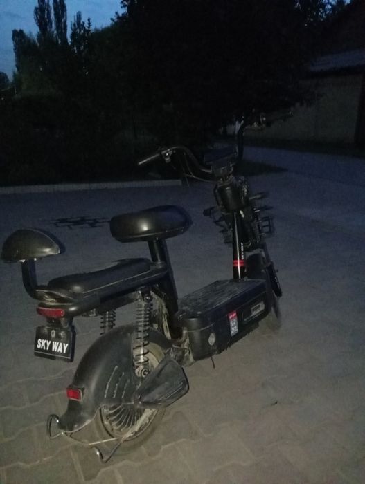 Продам электро самокат