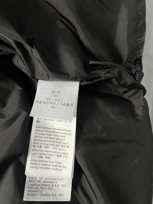 Яке пухенка calvin klein