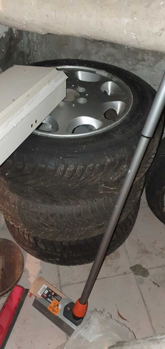 Джанти мерцедес 190 , 124