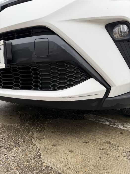 Toyota C-HR Hibrid 1.8 facelift